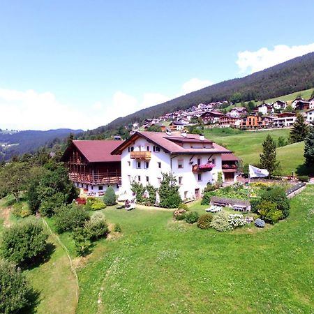 אורטיסיי Sule Hof Agriturismo מראה חיצוני תמונה